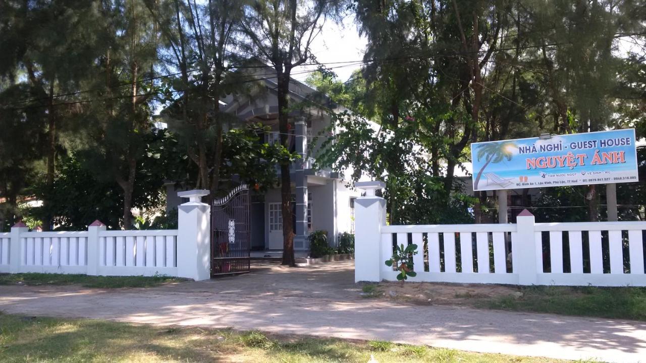 Nguyet Anh Guesthouse Lang Co Exterior photo